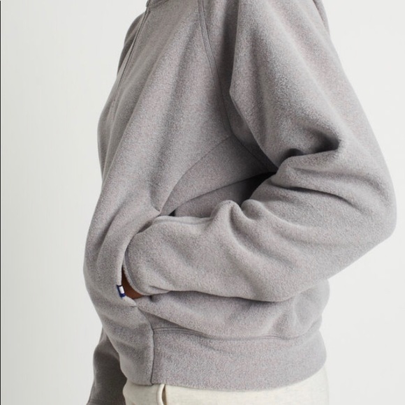 Fleece - Picture 5 of 5